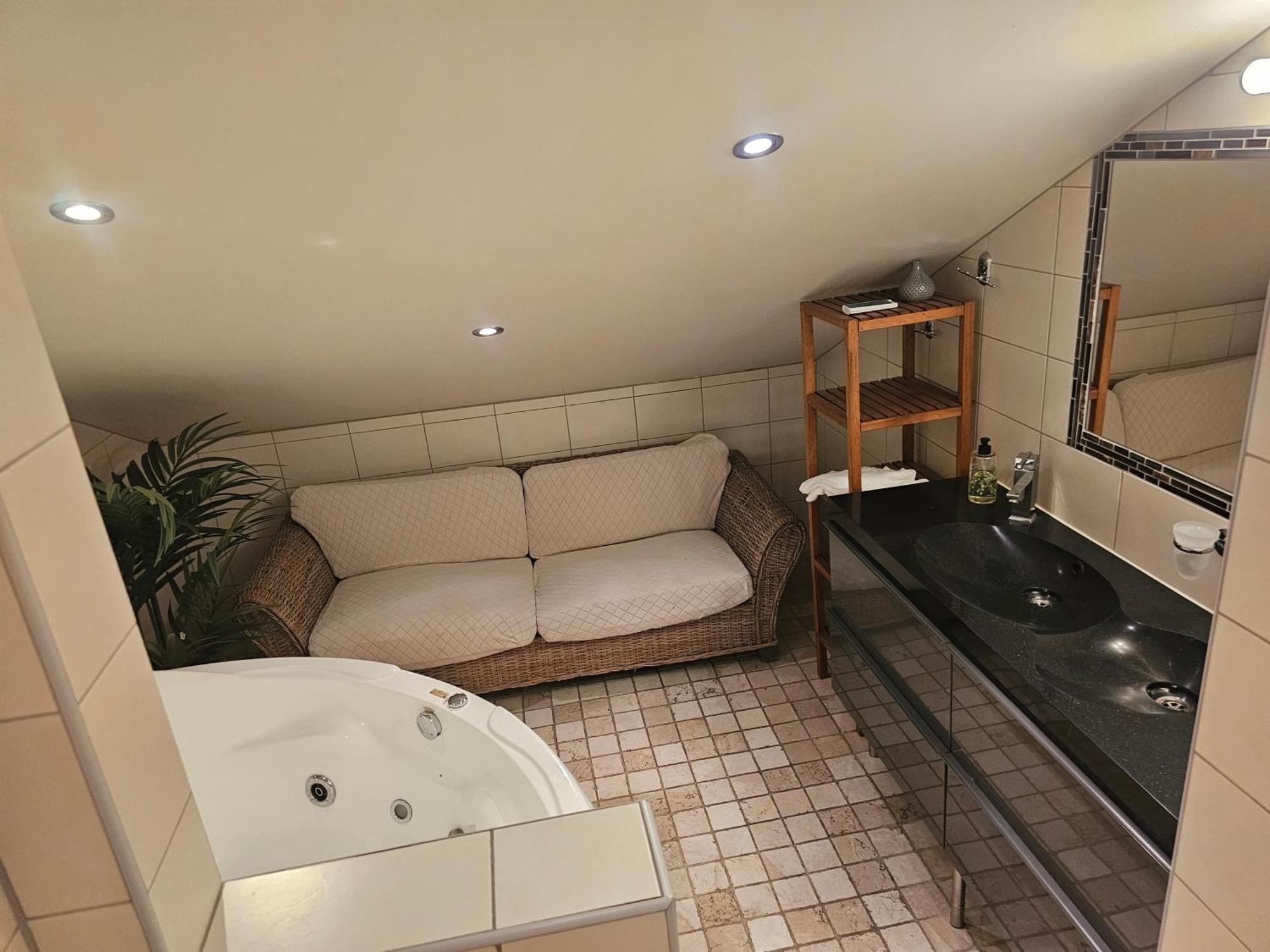 Full Privacy Townhome In Oslo With Wifi Экстерьер фото