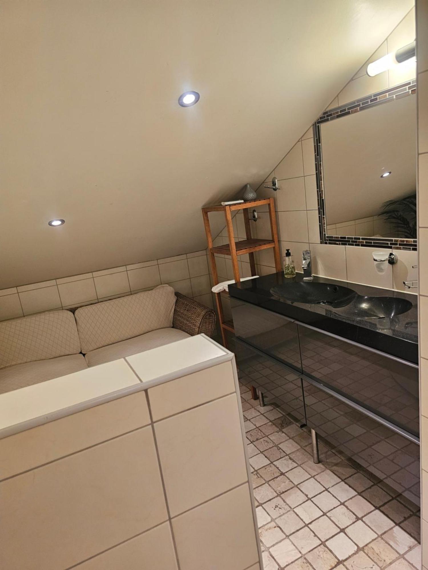 Full Privacy Townhome In Oslo With Wifi Экстерьер фото