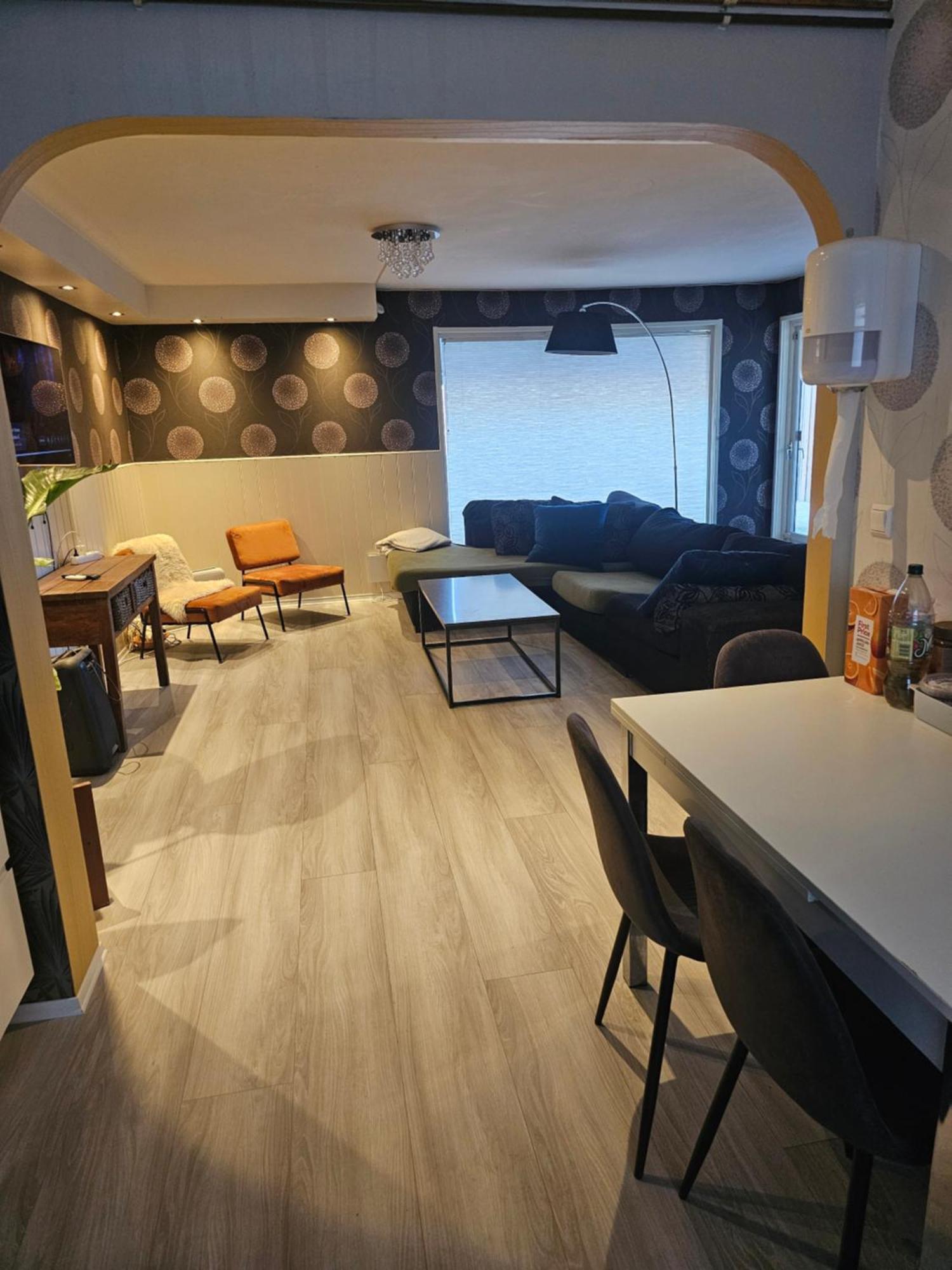 Full Privacy Townhome In Oslo With Wifi Экстерьер фото